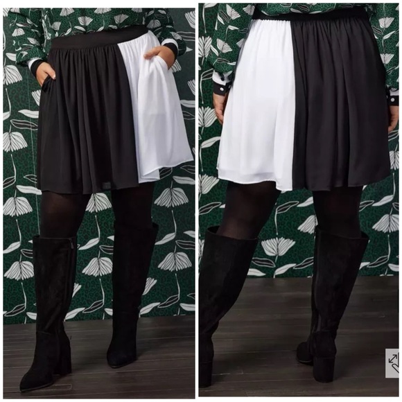 Torrid Sylvia Mollie White Black Colorblock Skate Skirt Pockets NWT Sz 0 L 12 - Picture 1 of 8